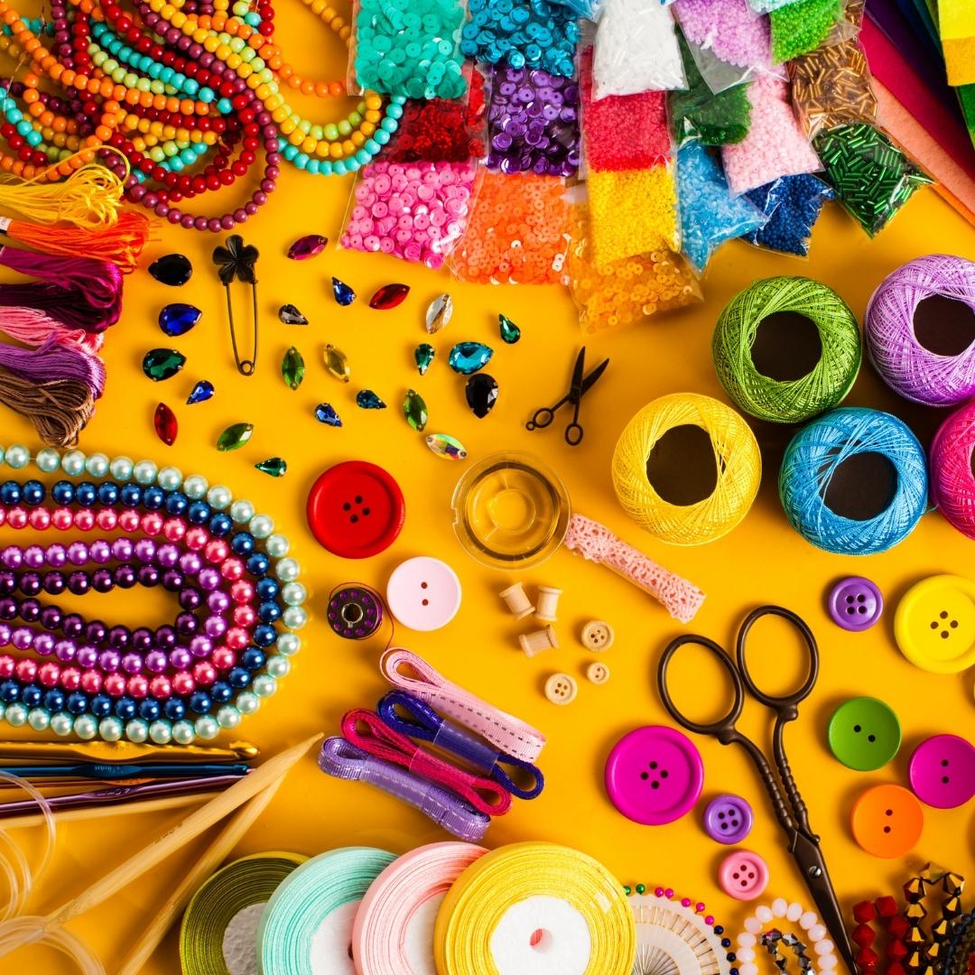 arts-and-crafts-195919775.jpg